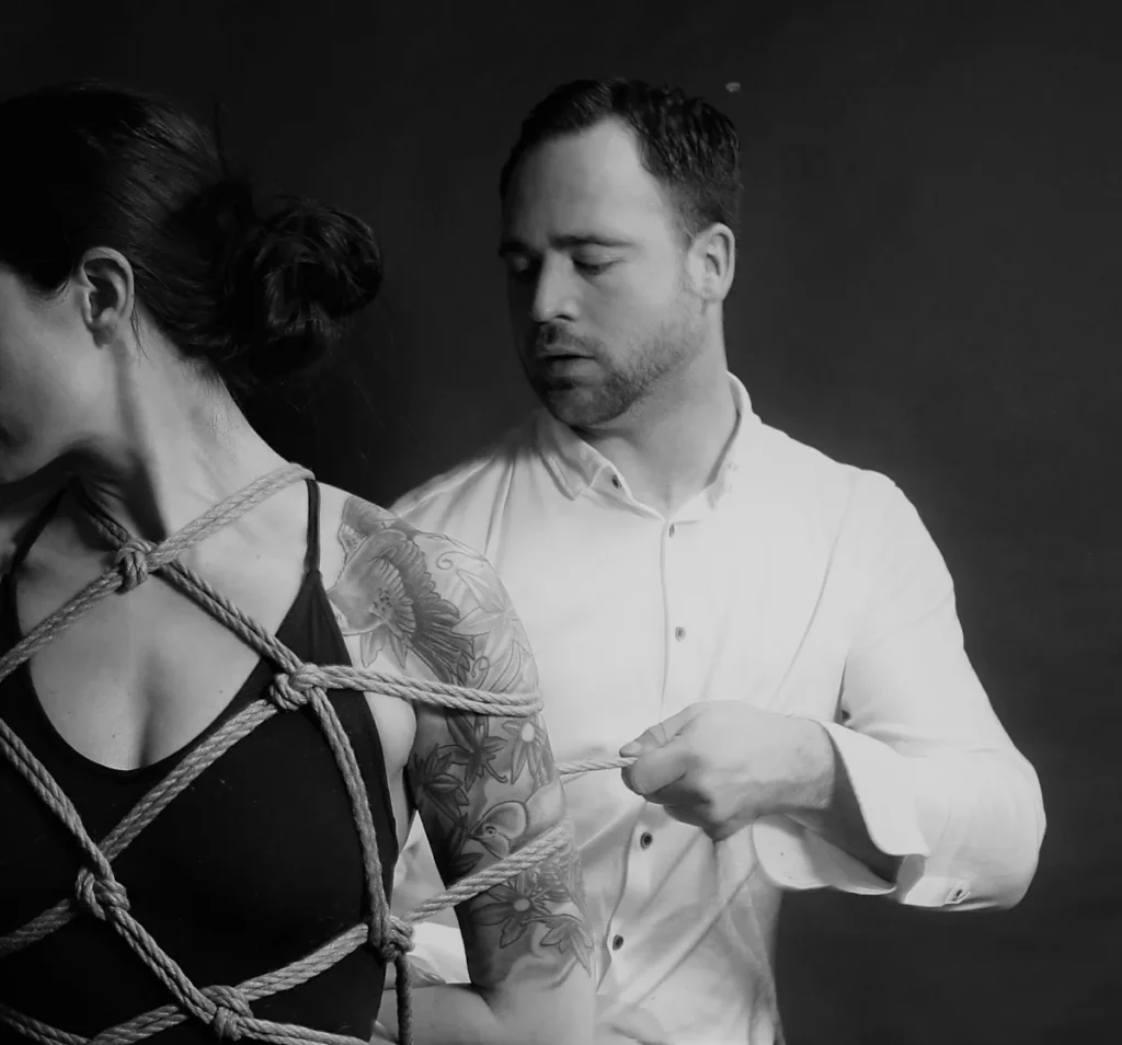 Hagen Alkis, Shibari-Trainer in Greven